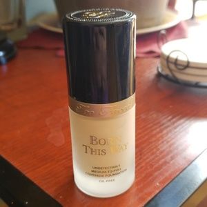 Too faced born this way foundation in swan